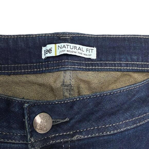 Lee Natural Fit just Below The Waist Bootcut Women's size 24W Blue Denim Jeans - Picture 3 of 4